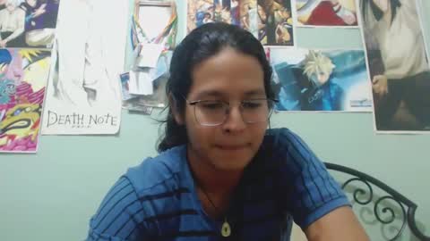 Snapshot of beentage chatting on 12/27/24, 08:28 Alex online show from 12/27/24, 08:28