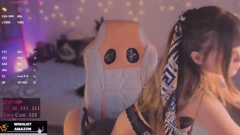 Snapshot of beethmanning_ chatting on 11/12/25, 09:25 online show from 11/12/25, 09:25