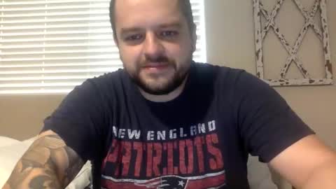 Beginners Luck online show from 11/05/25, 04:29