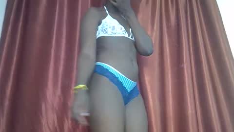 Snapshot of beib_love chatting on 02/25/26, 06:56 beib_love online show from 02/25/26, 06:56