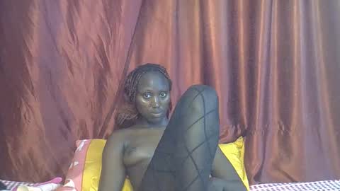 Snapshot of beib_love chatting on 02/26/26, 07:40 beib_love online show from 02/26/26, 07:40