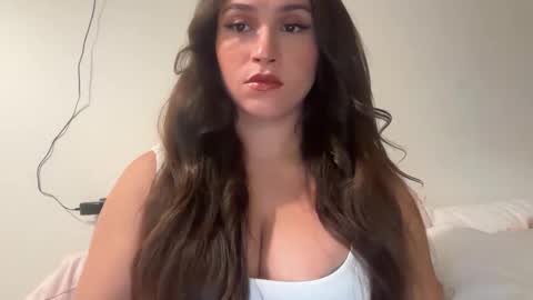 Snapshot of beijadense chatting on 11/07/25, 04:34 beijadense online show from 11/07/25, 04:34