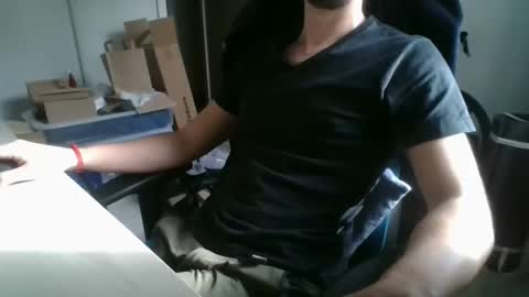 Snapshot of bel7ebite chatting on 12/11/24, 09:52 bel7ebite online show from 12/11/24, 09:52