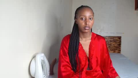 bela_violet online show from 11/19/25, 07:41