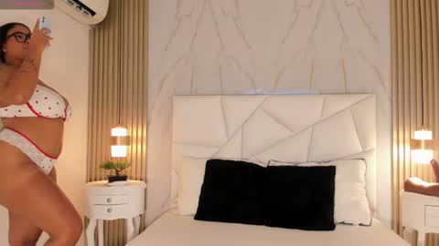 Bela online show from 11/12/25, 05:41