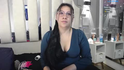 Snapshot of belen_green chatting on 07/17/26, 12:01 Belen online show from 07/17/26, 12:01