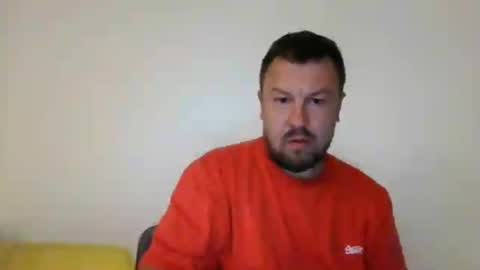 Snapshot of belgium_boy2 chatting on 07/06/26, 01:02 belgium_boy2 online show from 07/06/26, 01:02