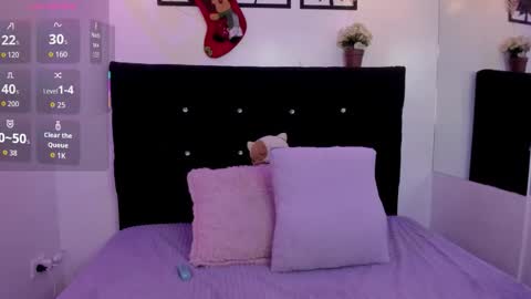 Bella online show from 12/22/25, 04:04