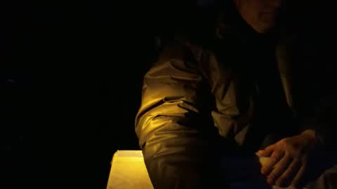 Snapshot of bell63 chatting on 12/21/25, 05:58 bell63 online show from 12/21/25, 05:58