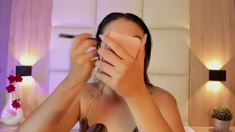 Snapshot of bella1207 chatting on 07/03/26, 07:09 Bella cam online show from 07/03/26, 07:09