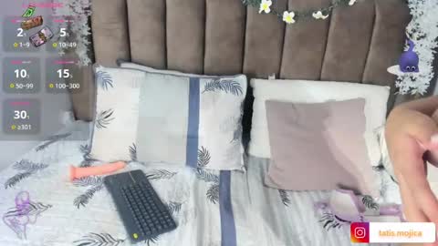 bella13_ online show from 03/31/26, 08:53