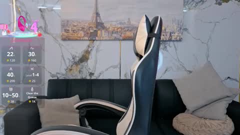 Snapshot of bella23_pm chatting on 03/02/26, 04:14 Bella Coleman online show from 03/02/26, 04:14