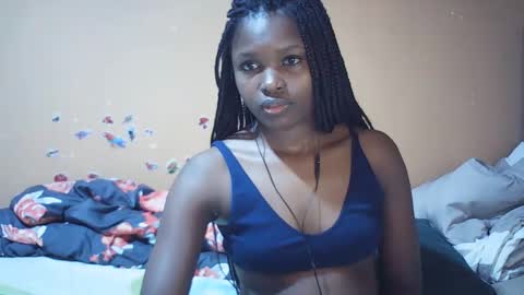 Bella online show from 11/14/25, 03:00