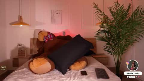    online show from 11/11/25, 05:57