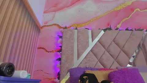 Melanie  online show from 02/18/26, 10:33