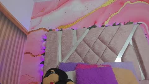 Melanie  online show from 02/19/26, 10:33