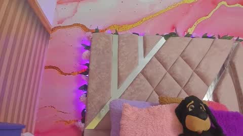 Melanie  online show from 02/21/26, 10:38