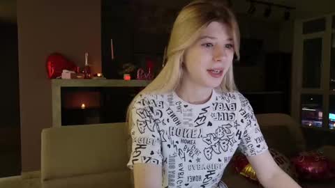 Bella online show from 02/16/25, 06:54