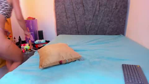 Bella and Andrew special couple online show from 04/16/26, 09:37