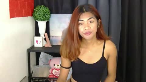 Snapshot of bella_bliss14 chatting on 04/20/26, 03:53 bella_bliss14 online show from 04/20/26, 03:53