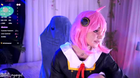 In instagran bel myangel online show from 04/04/26, 05:21