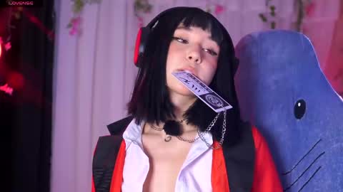 In instagran bel myangel online show from 04/10/26, 06:45