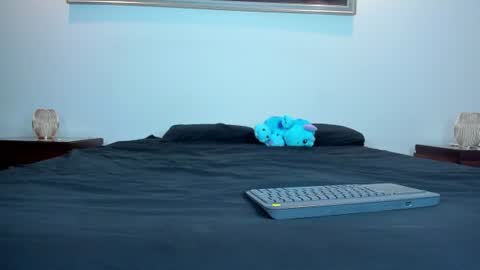 bella_hamilton online show from 06/11/26, 02:53