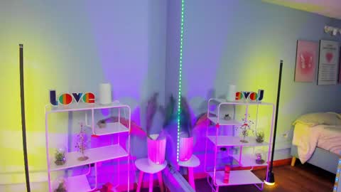  Bella  online show from 03/24/26, 03:33