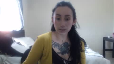 bella_luna34 online show from 03/04/26, 04:46