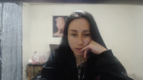 bella_luna34 online show from 04/14/26, 03:34