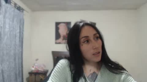 bella_luna34 online show from 04/22/26, 03:20
