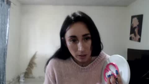 bella_luna34 online show from 06/03/26, 04:45