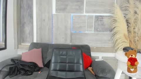 bella_natt1 online show from 02/21/26, 02:18