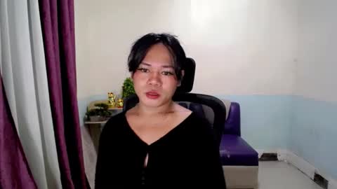 bella_ngo online show from 05/28/26, 09:28