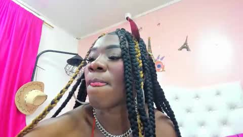 bella queen online show from 06/11/26, 02:53