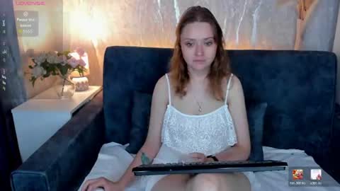 Linda Bella online show from 07/14/26, 02:05