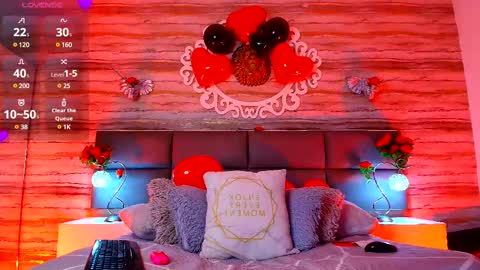 Snapshot of bella_salvatore chatting on 02/14/25, 09:53     online show from 02/14/25, 09:53