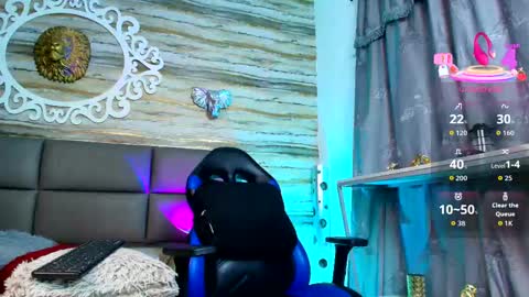 Snapshot of bella_salvatore chatting on 10/07/25, 04:53     online show from 10/07/25, 04:53