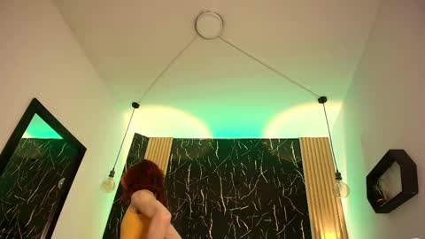     online show from 04/10/26, 08:02