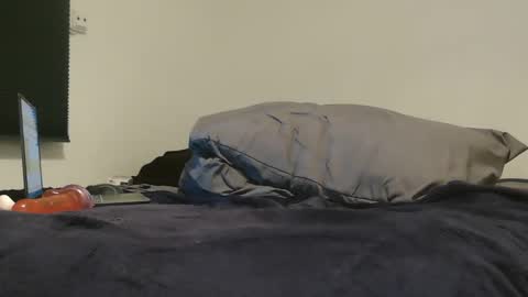 Snapshot of bella_sexy_feet chatting on 02/09/25, 09:06 bella_sexy_feet online show from 02/09/25, 09:06