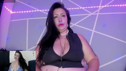 Bella Smit1 online show from 05/08/26, 07:25