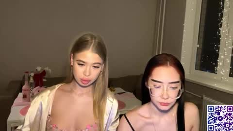 Bella online show from 03/03/26, 01:34