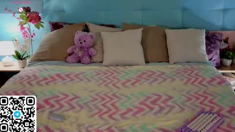 Bella online show from 03/31/26, 12:01