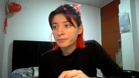 Snapshot of bella_thorne1999 chatting on 06/19/26, 09:40 bella_thorne1999 online show from 06/19/26, 09:40