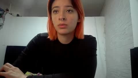 Snapshot of bella_thorne1999 chatting on 07/20/26, 05:04 bella_thorne1999 online show from 07/20/26, 05:04