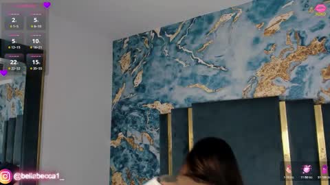 Bella Becca  online show from 11/18/25, 03:27