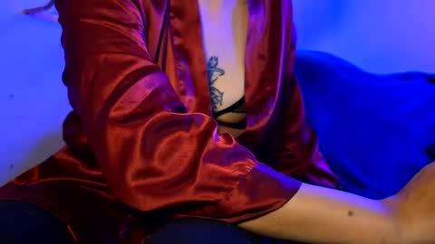 Snapshot of bellabawl chatting on 02/23/25, 07:44 Belle online show from 02/23/25, 07:44