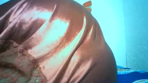 Bella online show from 12/06/24, 11:54