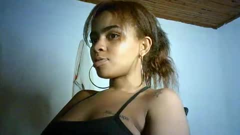 Bella online show from 01/28/25, 06:16