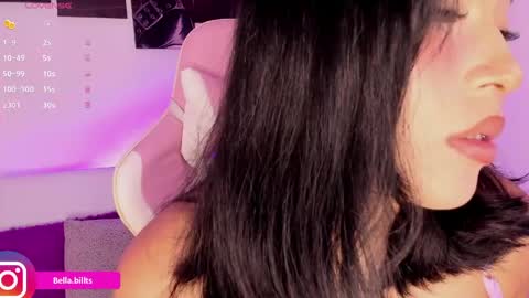 Bella online show from 05/21/26, 01:51